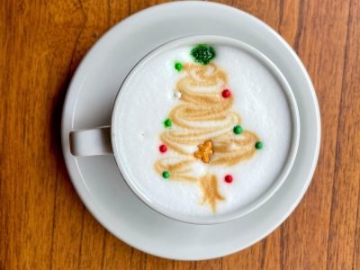 cafe decoracion de navidad en eclair